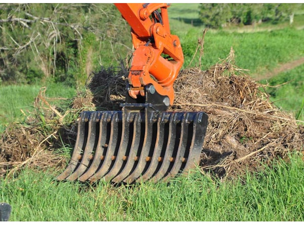  UtilMAX Rake 1000  -  miniexcavator 2 - 4.5 t. de vanzare
